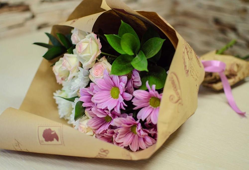 Букет цветов из: Розы и Хризантемы в Бужаниново