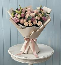 Букет цветов из:  Розы и Лизиантусы в Бужаниново