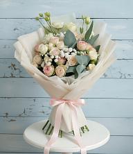 Букет цветов из:  Розы и Лизиантусы в Бужаниново