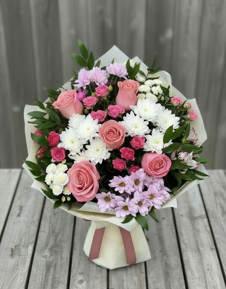 Букет цветов из: Альстромерии, Гвоздики, Розы и Хризантемы в Бужаниново