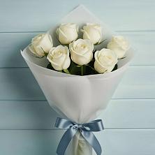 Букет 7 Белых роз Эдлесс Лав в Бужаниново