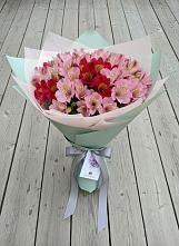 Букет цветов из:  Альстромерии в Бужаниново