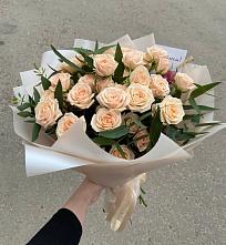 Букет Кремовые розы Латте в Бужаниново