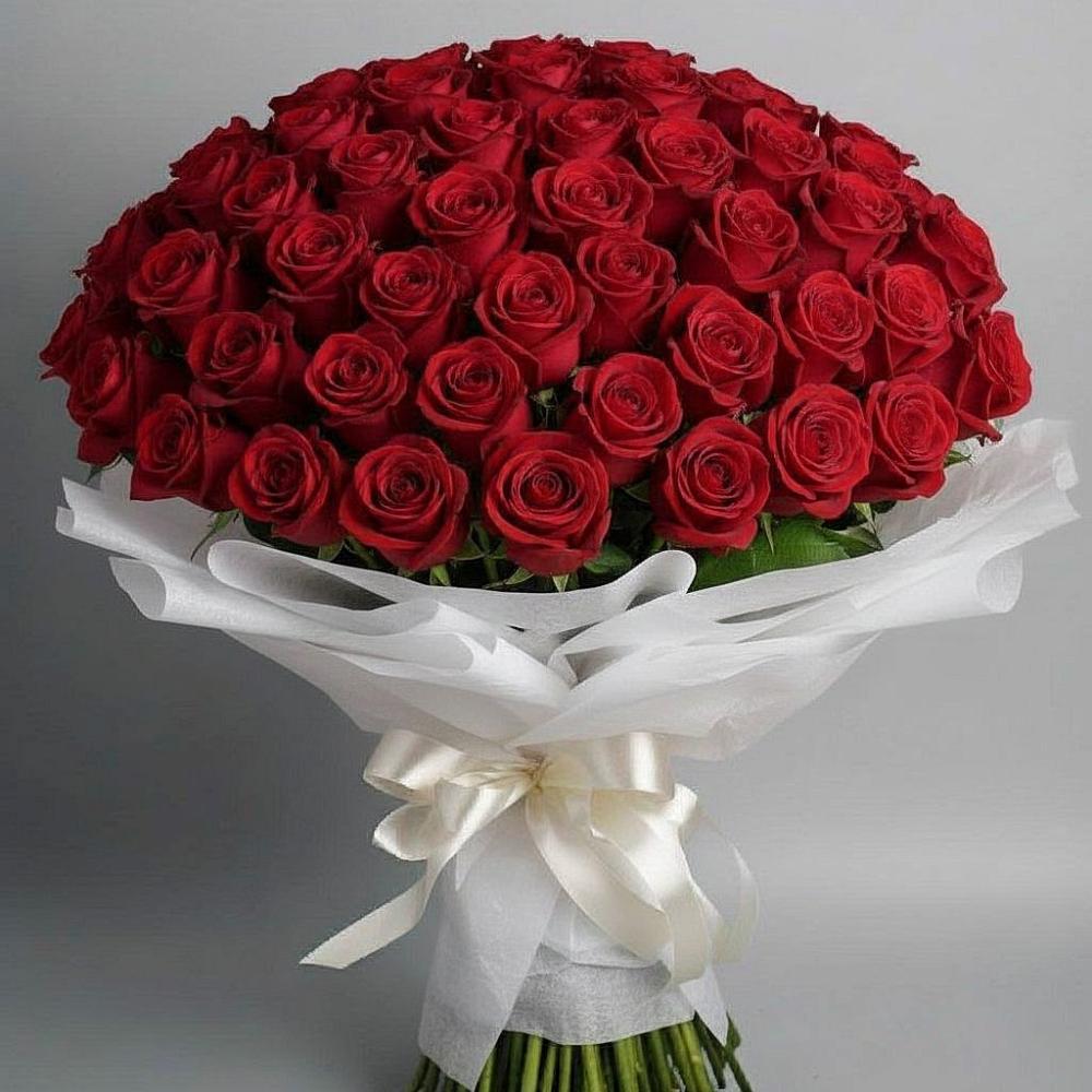 Букет 101 Красная роза Блэк Мэджик в Бужаниново
