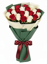 Букет Микс из красных и белых роз #REPLACE_PRED# Бужаниново