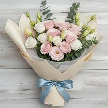 Букет цветов из:  Лизиантусы в Бужаниново