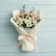 Букет цветов из:  Альстромерии в Бужаниново