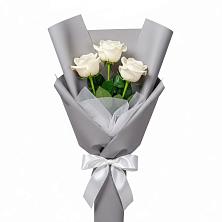 Букет 3 белые розы в Бужаниново