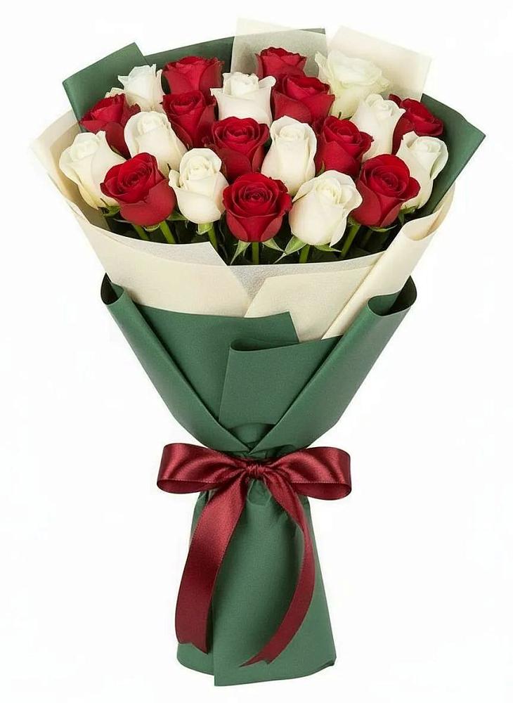 Букет Микс из красных и белых роз в Бужаниново
