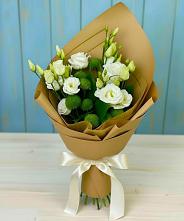 Букет цветов из:  Хризантемы и Лизиантусы в Бужаниново