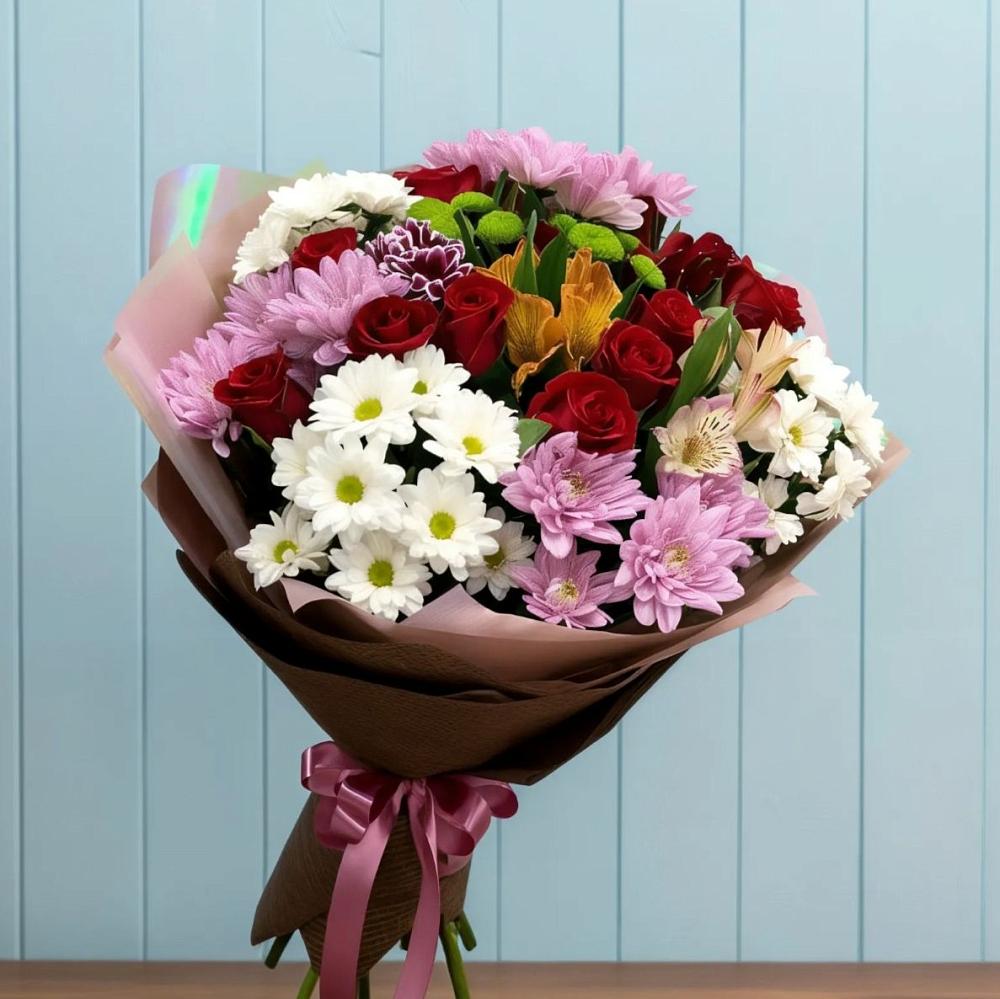 Букет цветов из: Розы, Хризантемы и Альстромерии в Бужаниново