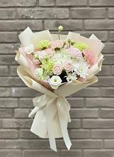 Букет цветов из:  Гвоздики, Розы, Лизиантусы и Хризантемы в Бужаниново